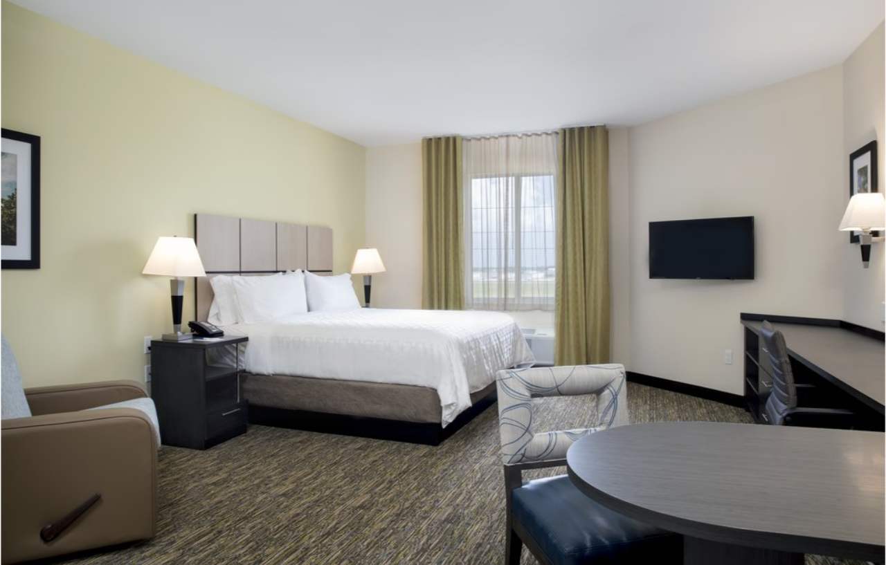 Candlewood Suites - Miami Exec Airport - Kendall By Ihg Country Walk Εξωτερικό φωτογραφία